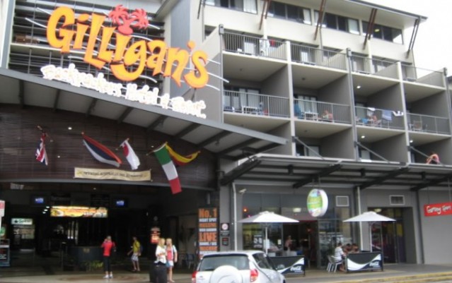 Cairns Backpacker Accommodation